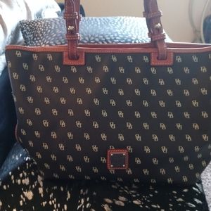 Beautiful signature Purse